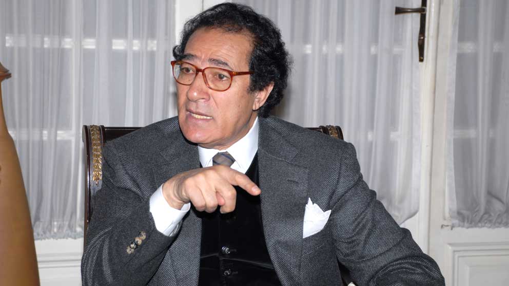 وزير الثقافة فاروق حسني: متى تعلمت الممثلات المعتزلات الدين حتى يصبحن داعيات؟! 4 ضياء السعيد، فاروق حسني، وزير الثقافة المصري 4 وزير الثقافة فاروق حسني: متى تعلمت الممثلات المعتزلات الدين حتى يصبحن داعيات؟!