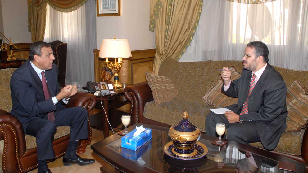 الرئيسية 10 ضياء السعيد، حسن صقر، رئيس المجلس القومي للرياضة 1 الرئيسية