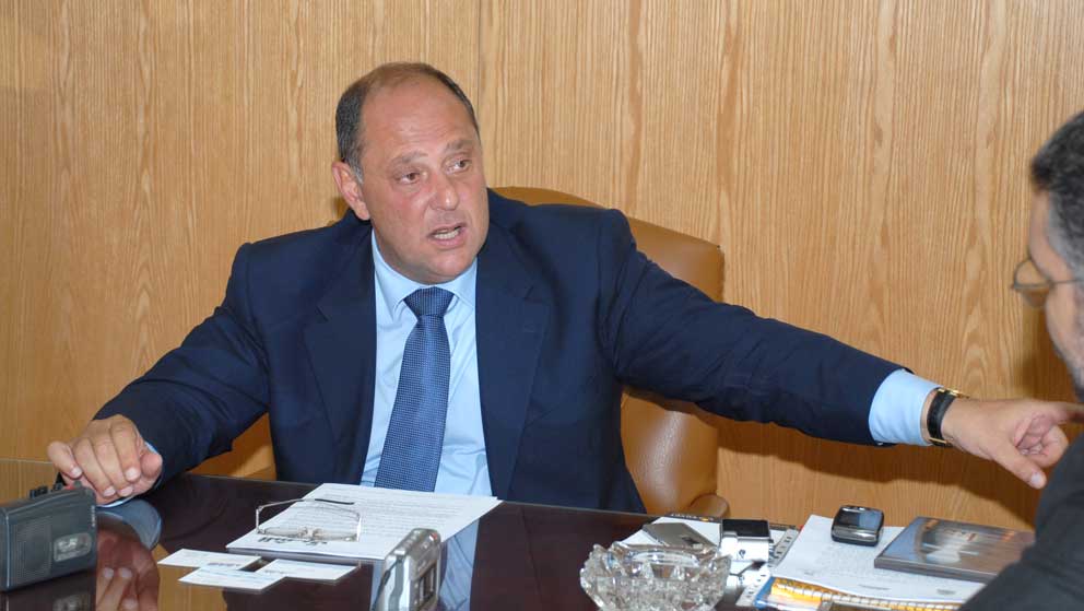 زهير جرانة وزير السياحة: ﻣﻠﻴﻮﻧﺎ ﺳﺎﺋﺢ ﻋﺮﺑﻲ زاروا ﻣﺼﺮ اﻟﻌﺎم اﻟﻤﺎﺿﻲ.. وﻻ ﻧﺘﺪﺧﻞ ﻓﻲ سياسة أﺳﻌﺎر الخدمات السياحية 4 ضياء السعيد، زهير جرانة، وزير السياحة المصري 3 زهير جرانة وزير السياحة: ﻣﻠﻴﻮﻧﺎ ﺳﺎﺋﺢ ﻋﺮﺑﻲ زاروا ﻣﺼﺮ اﻟﻌﺎم اﻟﻤﺎﺿﻲ.. وﻻ ﻧﺘﺪﺧﻞ ﻓﻲ سياسة أﺳﻌﺎر الخدمات السياحية