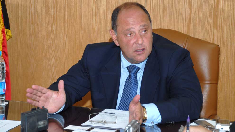 زهير جرانة وزير السياحة: ﻣﻠﻴﻮﻧﺎ ﺳﺎﺋﺢ ﻋﺮﺑﻲ زاروا ﻣﺼﺮ اﻟﻌﺎم اﻟﻤﺎﺿﻲ.. وﻻ ﻧﺘﺪﺧﻞ ﻓﻲ سياسة أﺳﻌﺎر الخدمات السياحية 6 ضياء السعيد، زهير جرانة، وزير السياحة المصري 5 زهير جرانة وزير السياحة: ﻣﻠﻴﻮﻧﺎ ﺳﺎﺋﺢ ﻋﺮﺑﻲ زاروا ﻣﺼﺮ اﻟﻌﺎم اﻟﻤﺎﺿﻲ.. وﻻ ﻧﺘﺪﺧﻞ ﻓﻲ سياسة أﺳﻌﺎر الخدمات السياحية