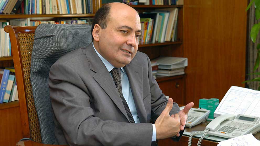 رئيس تحرير جريدة الأهرام في حوار الساعة: أرحب بأي مبادرة لحل أزمة الجزيرة وديا.. وﻣﺎ ﺣﺪث ﺧﻄﺄ ﻳﺠﺐ ﺗﺼﺤﻴﺤﻪ 2 ضياء السعيد، أسامة سرايا، رئيس تحرير جريدة الأهرام 2 رئيس تحرير جريدة الأهرام في حوار الساعة: أرحب بأي مبادرة لحل أزمة الجزيرة وديا.. وﻣﺎ ﺣﺪث ﺧﻄﺄ ﻳﺠﺐ ﺗﺼﺤﻴﺤﻪ