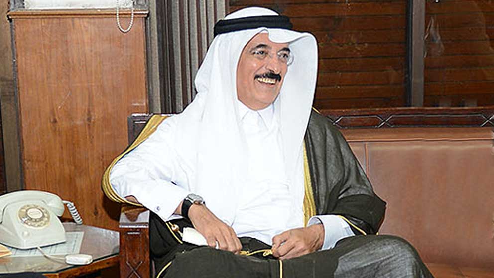 وزﻳﺮ اﻟﺜﻘﺎﻓﺔ القطري: أﺣﺬر ﻣﻦ إﻗﺤﺎم اﻟﺜﻘﺎﻓﺔ ﻓﻲ اﻟﺴﻴﺎﺳﺔ.. وﺷﻴﺦ اﻷزﻫﺮ رﺟﻞ ﻣﺴﺘﻨﻴﺮ وﻳﺆﻣﻦ ﺑﺎﻟﺤﻴﺎة اﻟﻌﺼﺮﻳﺔ 4 ضياء السعيد، وزﻳﺮ اﻟﺜﻘﺎﻓﺔ واﻟﻔﻨﻮن واﻟﺘﺮاث القطري، ﺣﻤﺪ ﺑﻦ ﻋﺒﺪاﻟﻌﺰﻳﺰ اﻟﻜﻮاري2 وزﻳﺮ اﻟﺜﻘﺎﻓﺔ القطري: أﺣﺬر ﻣﻦ إﻗﺤﺎم اﻟﺜﻘﺎﻓﺔ ﻓﻲ اﻟﺴﻴﺎﺳﺔ.. وﺷﻴﺦ اﻷزﻫﺮ رﺟﻞ ﻣﺴﺘﻨﻴﺮ وﻳﺆﻣﻦ ﺑﺎﻟﺤﻴﺎة اﻟﻌﺼﺮﻳﺔ