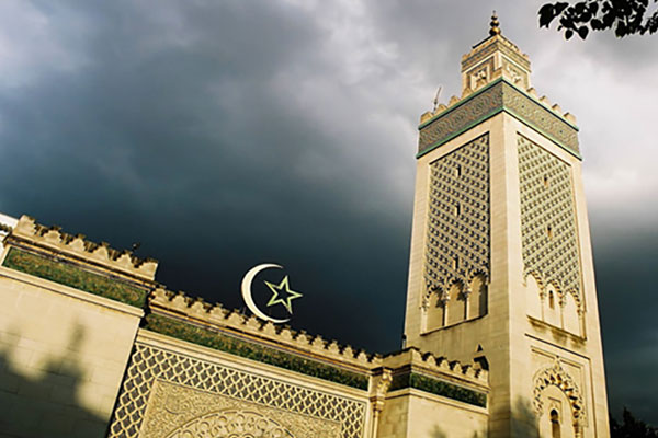 Grande Mosquee de Paris (Paris, France) Grande Mosquee de Paris Paris France منارات مضئية في أوروبا